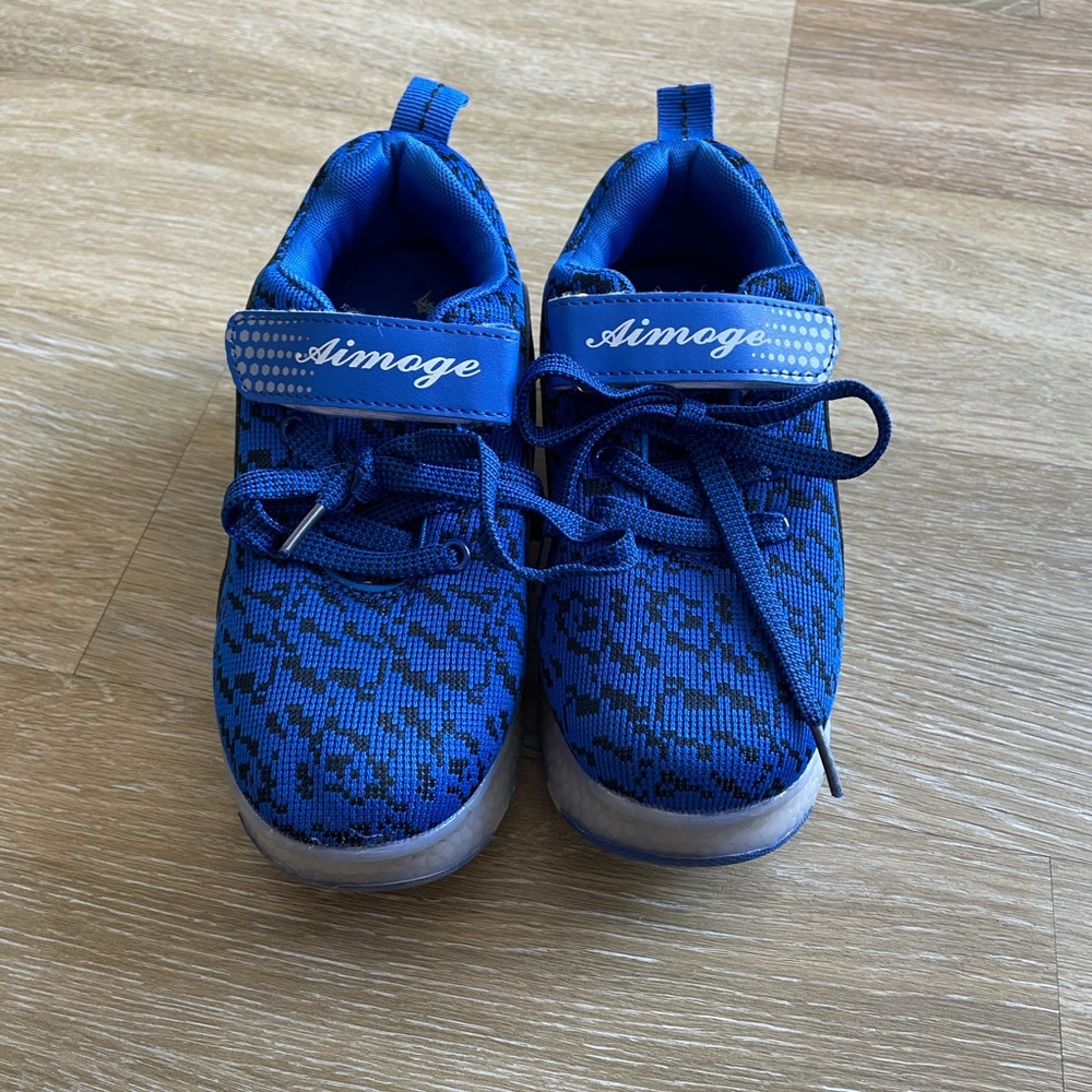 Light up sneakers with wheels